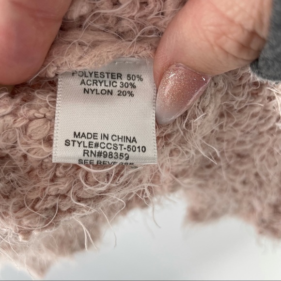 Rhapsody blush pink chunky sweater - Picture 6 of 8